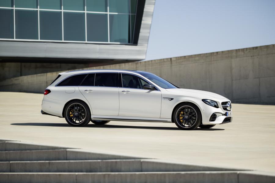  Mercedes-AMG E63 S 4Matic+ Estate (S213) 2017 года  (WW) (фото 13 из 22)